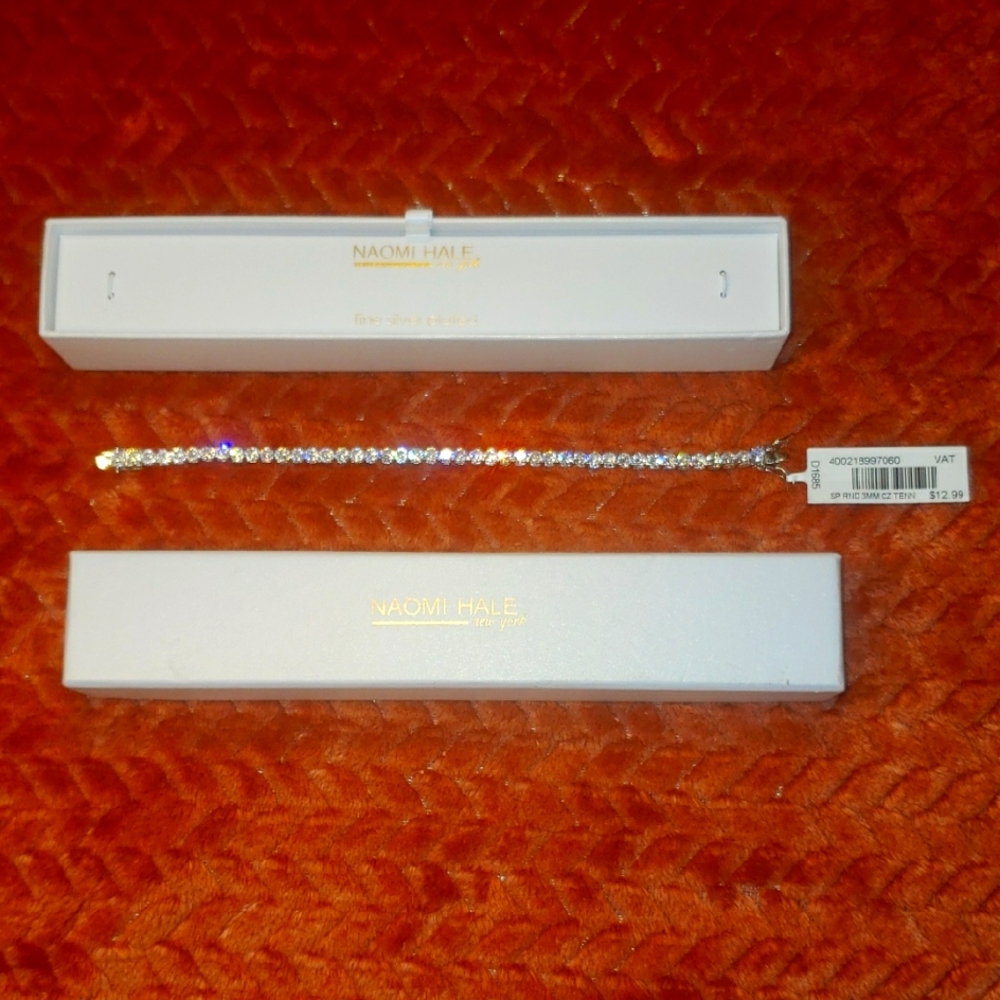 Naomi Hale Silver Bracelet 3mm Zubics